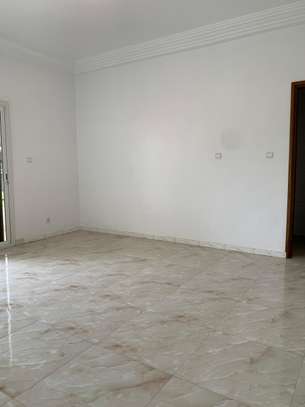 Bel appartement spacieux à la Cité Keur Gorgui image 5