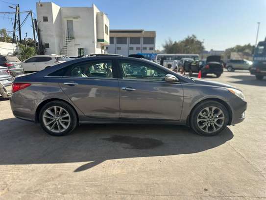 HYUNDAI SONATA ANNÉE 2014 image 11