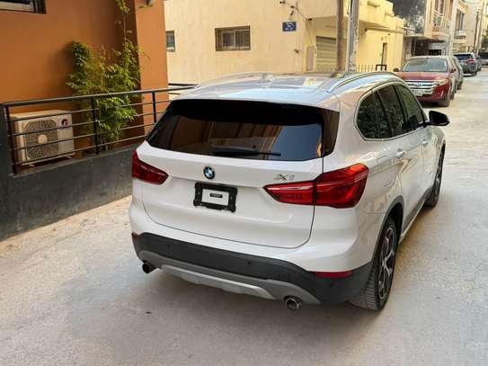 BMW X1 VENANT Xdrive full options image 8