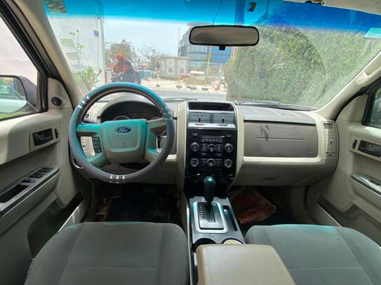 Ford escape image 8