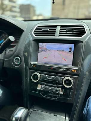 Ford Explorer 2017 image 10