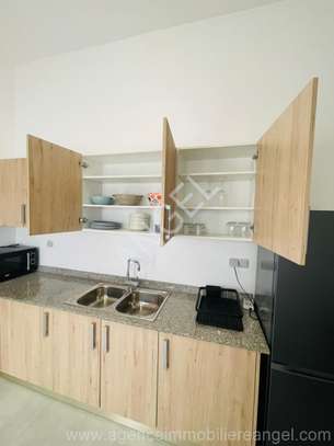 Ref_3353_PL Bel appartement meublé neuf à Mermoz image 2