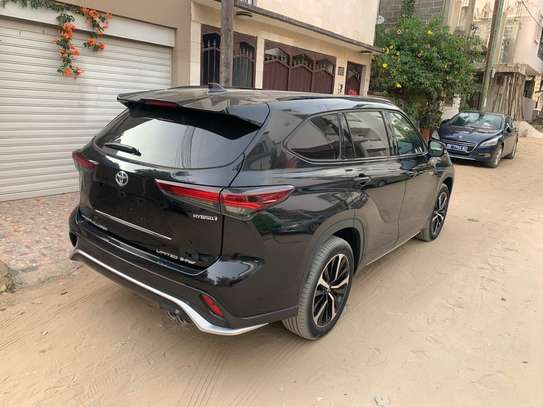 Toyota Highlander 2025 hybride image 4