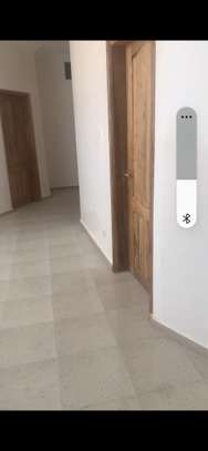 Appartement très spacieux et lumineux à louer image 3