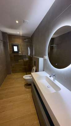 Appartement à Fann Résidence vue sur mer image 11