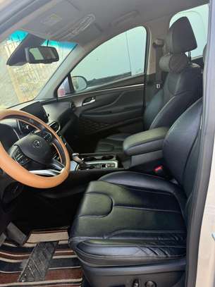 Hyundai santa fe image 5