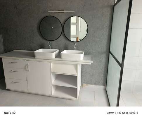 Loft de 450m2 aux almadie image 3