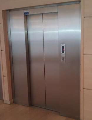 Joli 2 chambres salon cite keur gorgui vdn image 10