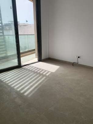 Appartement f5 à louer corniche fann image 11