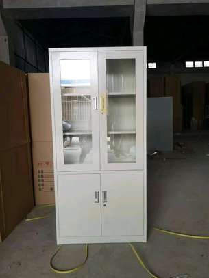 Armoire en fer 2 battants image 1