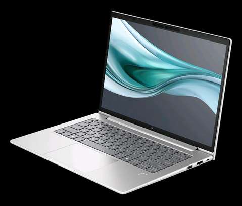 HP ELITEBOOK 840 G10 image 1