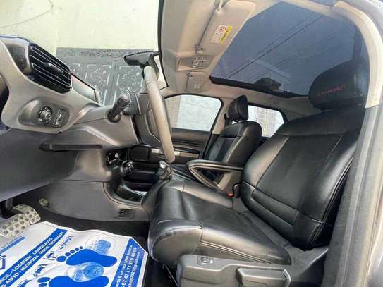 Citroën C4 Cactus 2017 image 9