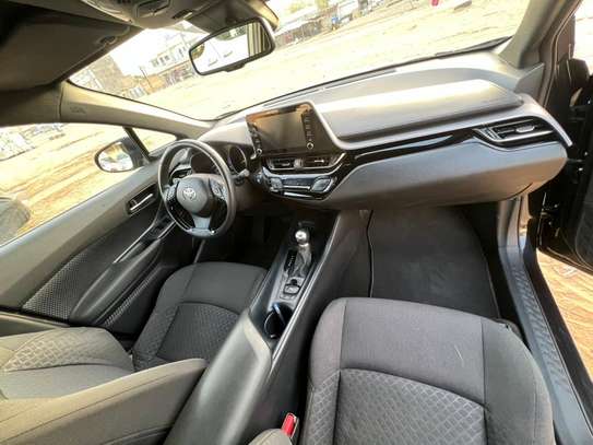 Toyota chr 2022 image 8
