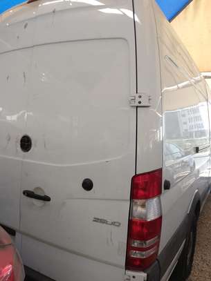 Mercedes Sprinter image 3