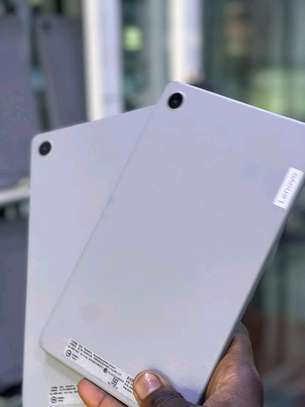Tablette Lenovo image 2