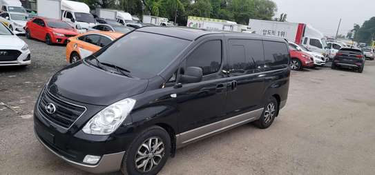 HYUNDAI STAREX 14 PLACES image 4