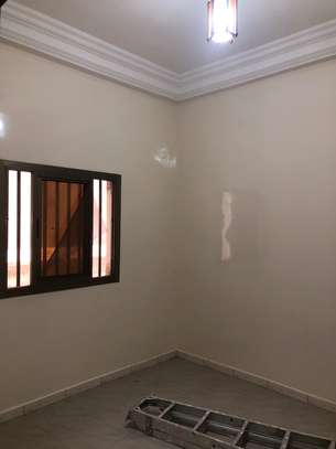 Jolis appartements neuf aux Hlm Rufisque à 3mn du TER image 6