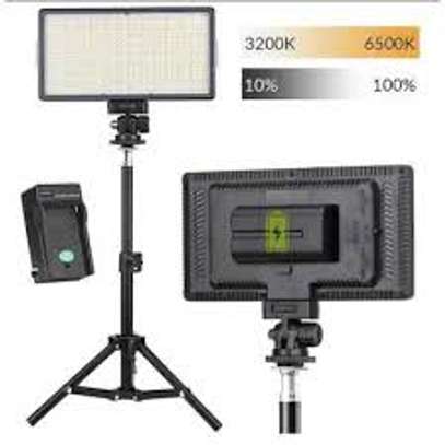 ECLAIRAGE PROFESSIONAL LED LIGHT KIT LED-416 image 1