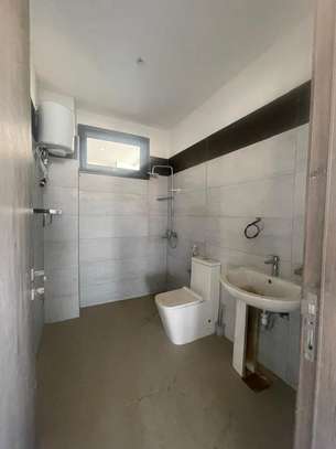 Plateaux commerciaux et bureaux à louer à Cité Keur Guorgui image 13