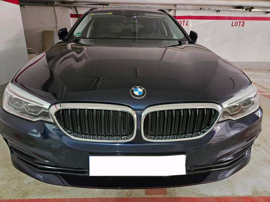 BMW 5 Touring (520d) 2018 image 1