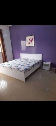 Lits en bois 2 & 3 portes image 3