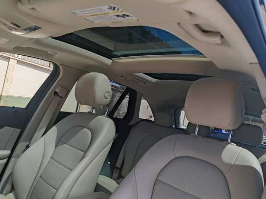 MERCEDES GLC 300. 2017 image 10