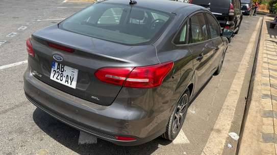 Ford focus titanium image 2