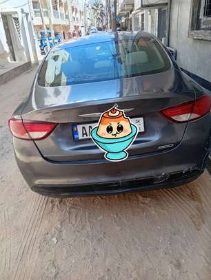 Chrysler 200  2015 image 3