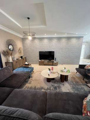 Grande Villa moderne de 600M ² à louer aux Almadies image 4
