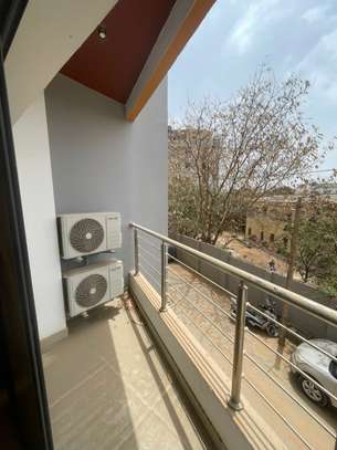 Magnifique appartement de type F4 à louer image 10