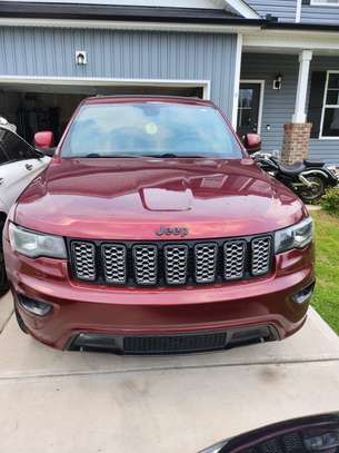 JEEP GRAND CHEROKEE image 2