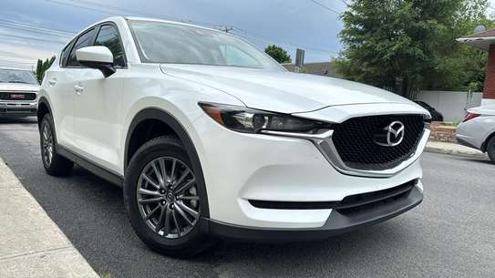 Mazda CX-5 GT image 1