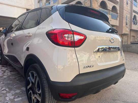 Renault QM3 capture 2016 image 10
