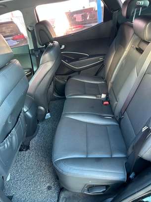 Hyundai Santa Fe 7 places diesel 2018 image 6
