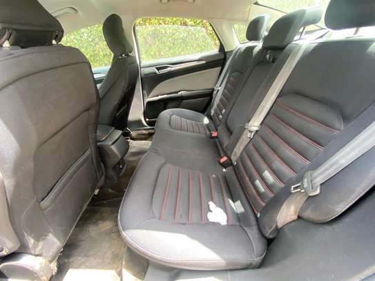 Ford fusion 2017 image 5