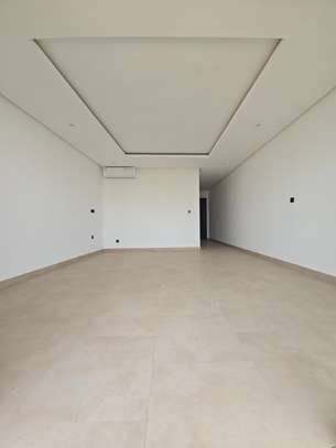 APPARTEMENT NEUF F4 À FANN MERMOZ image 3