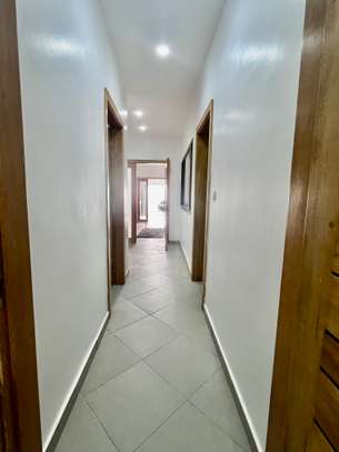 Charmant Appartement F4 Meublé à louer aux mamelles image 1