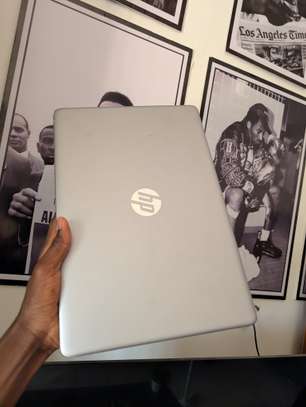 HP g9 / i7 12th gen / 512gb / 16gb ram ordinateur image 5