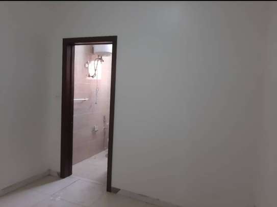 Studio à louer derklé image 7