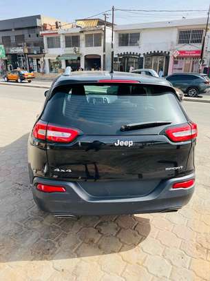 Jeep cherokee sport 2016 image 3