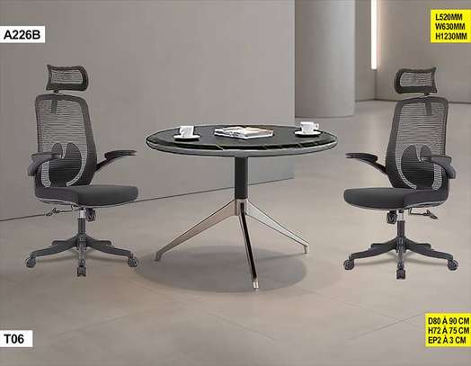 TABLE REUNION - T06 image 1