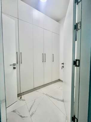 Appartement F5 à louer au Point E image 5