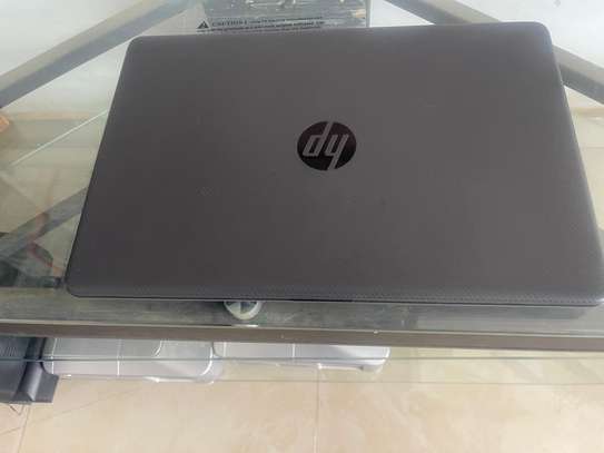 Ho 250 G8 Notebook PC image 1