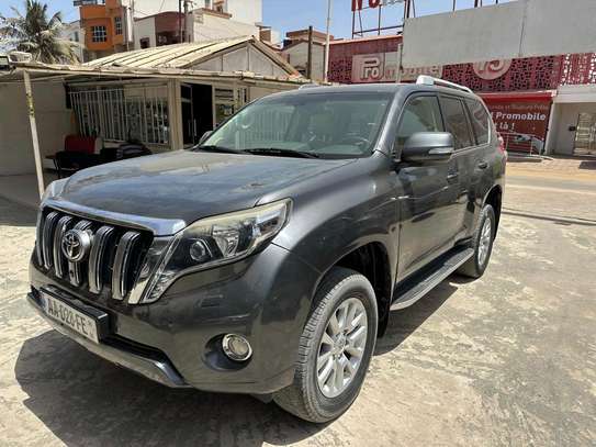 Toyota land Cruiser image 4