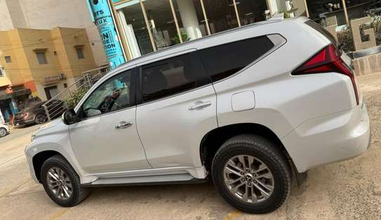 Mitsubishi Pajero 2022 image 12