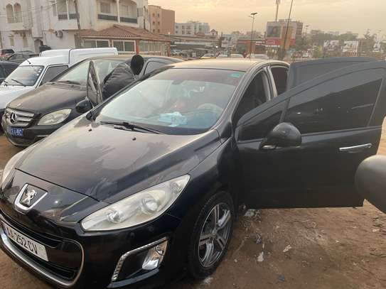 Peugeot 308 image 1