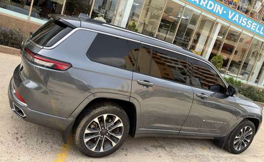 Grand Jeep Cherokee OVERLAND  4x4 SUV Gris métallisé image 4