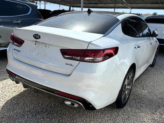 Kia optima SXL image 3