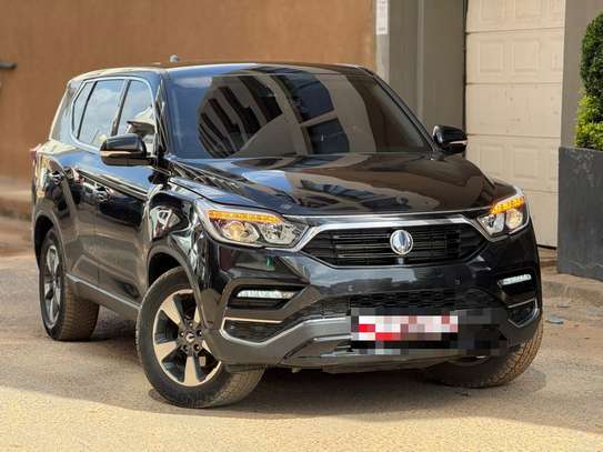 Ssangyong Rexton D4 2018 image 2