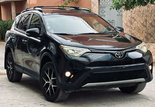 Toyota Rav 4 2018 image 3